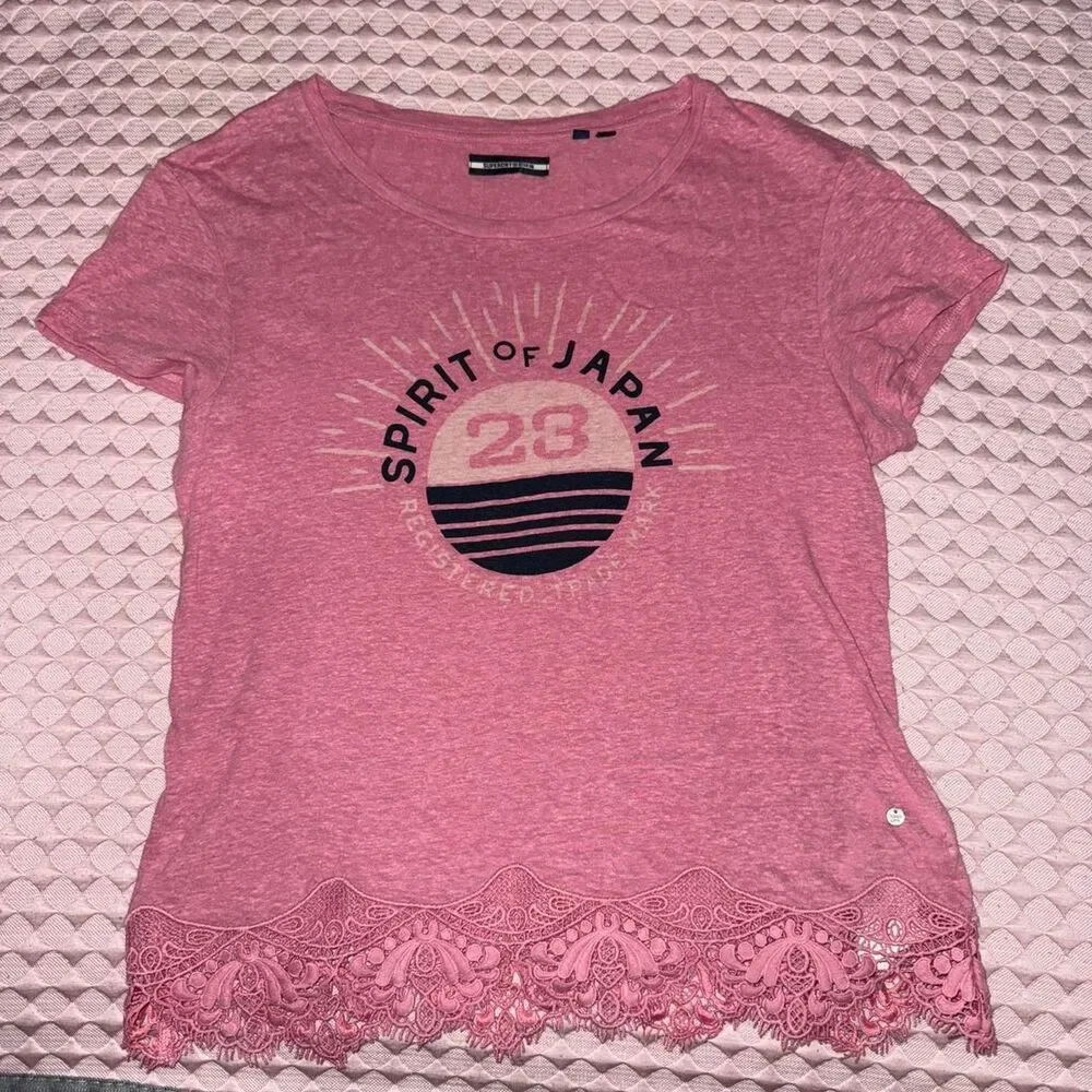 Superdry Spirit of Japan Crochet Lace Trim T-shirt - Picture 1 of 4